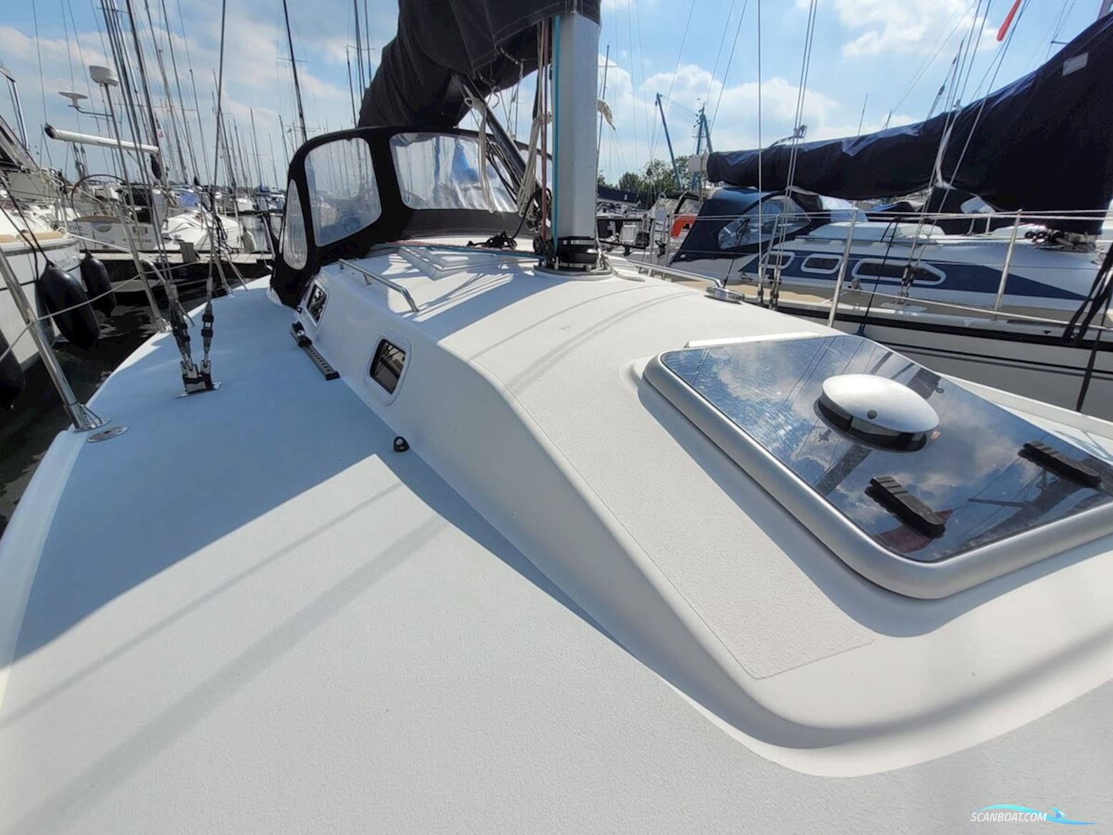 J Boats J105