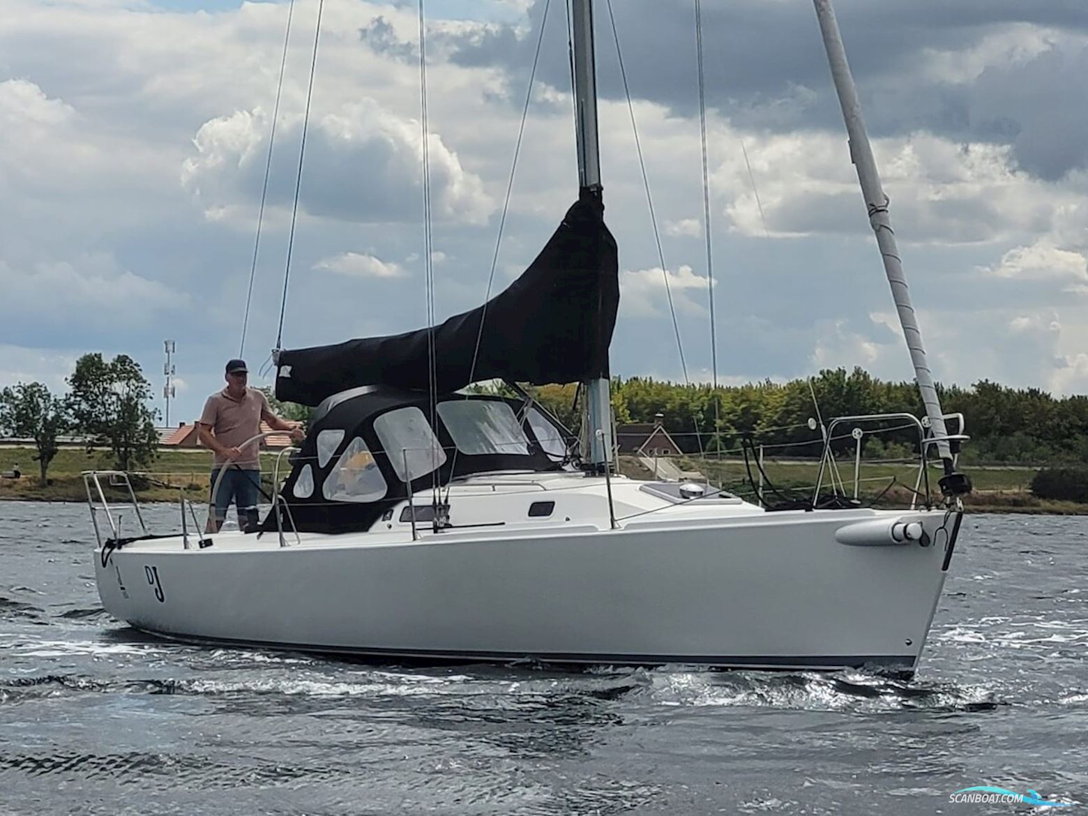 J Boats J105
