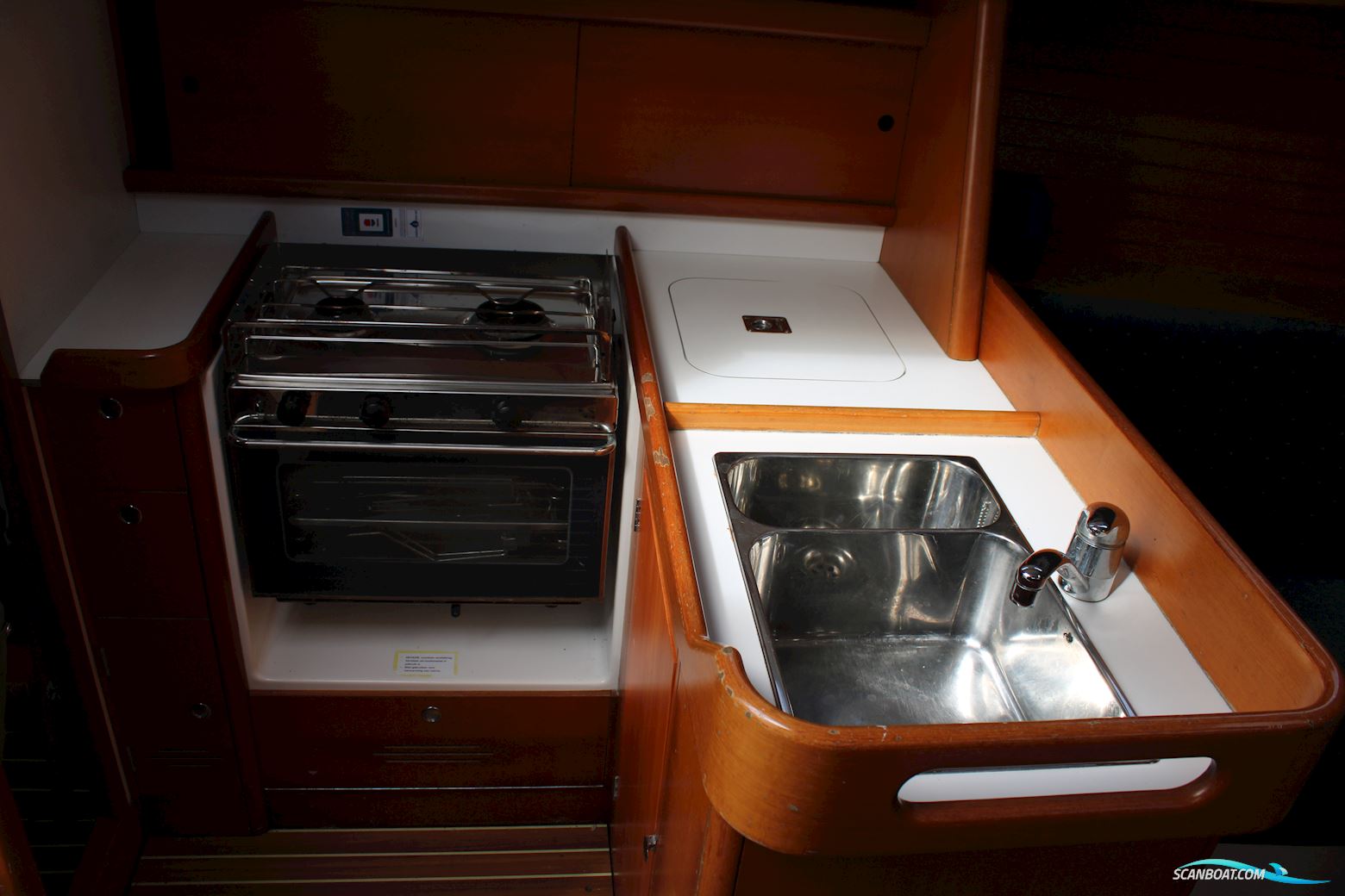 J Boats J109