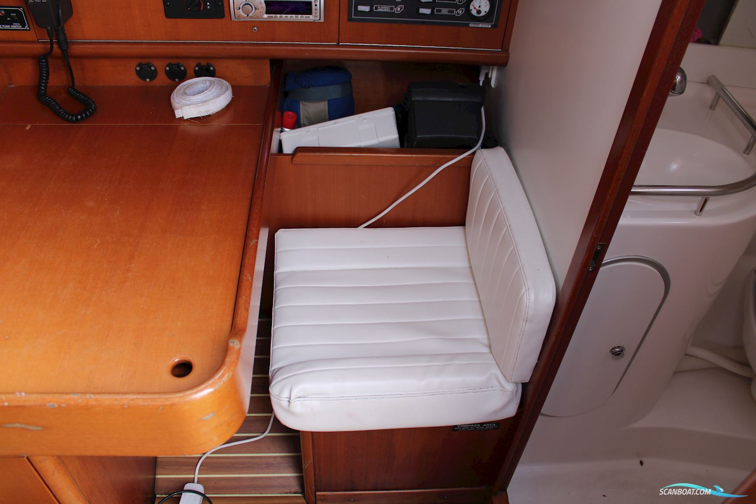 J Boats J109