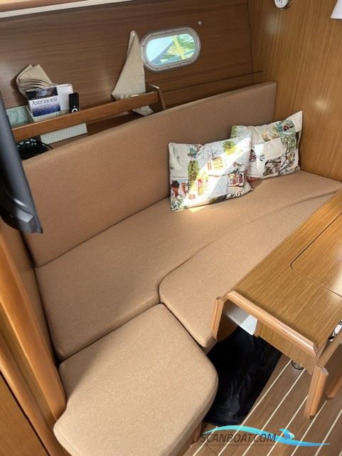 Jeanneau 32i Sun Odyssey Legende
