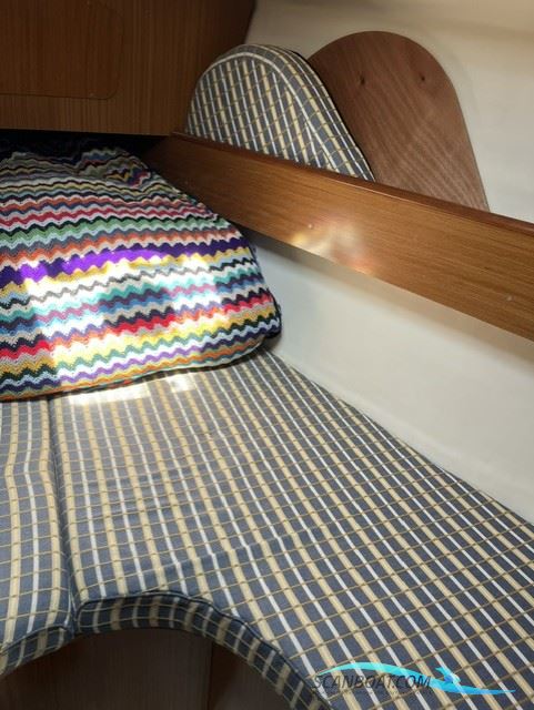 Jeanneau 32i Sun Odyssey Legende