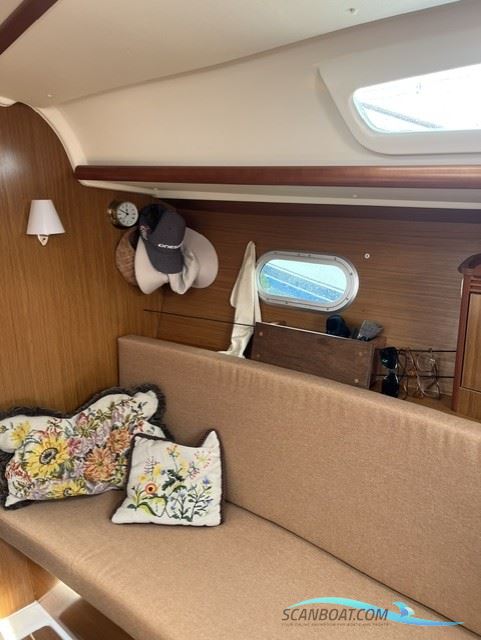 Jeanneau 32i Sun Odyssey Legende