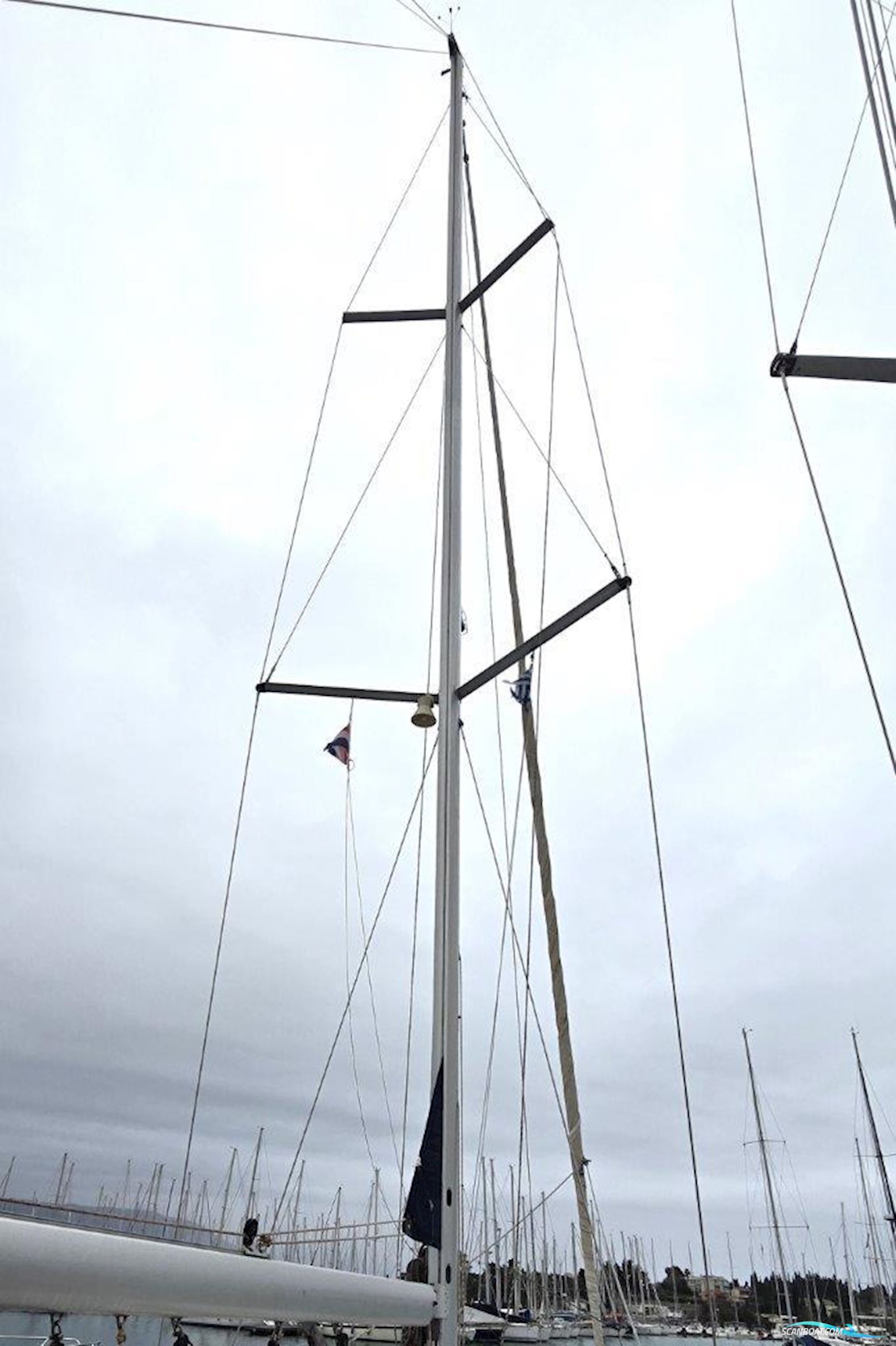 Jeanneau 53