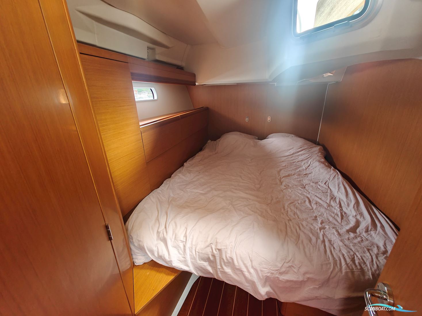 Jeanneau 53 Shallow Draft