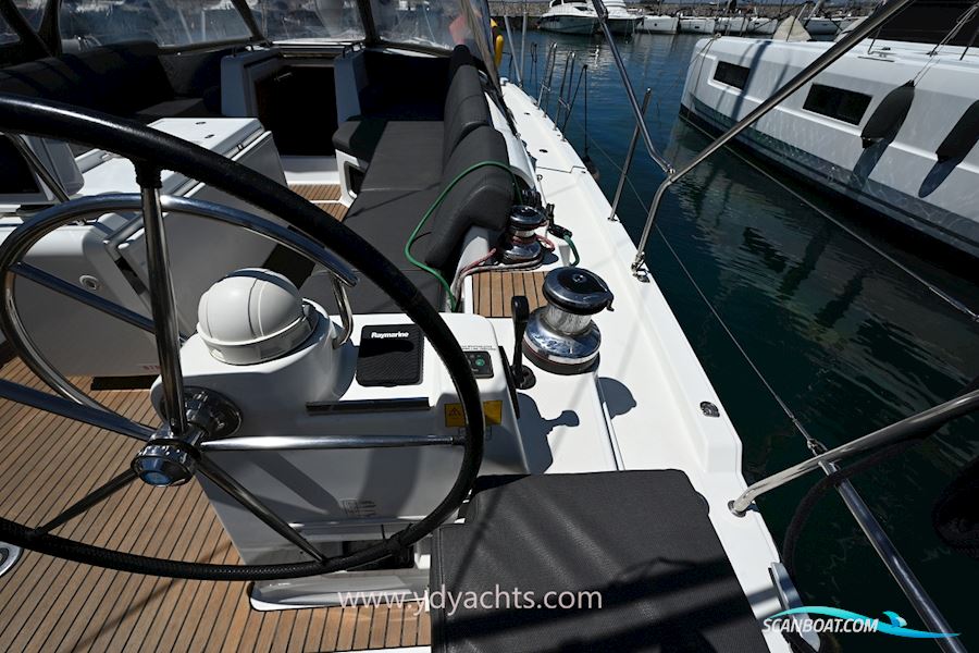 Jeanneau 54