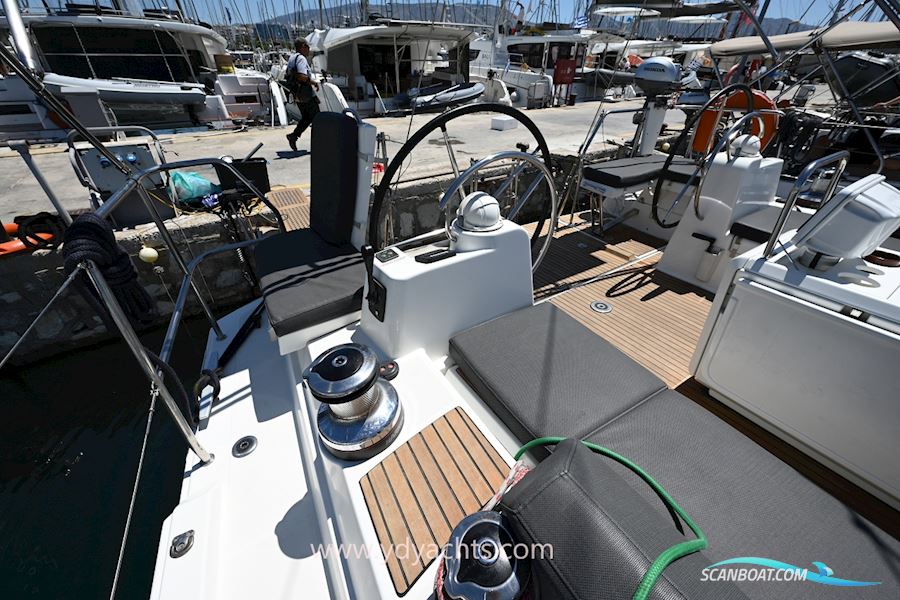 Jeanneau 54