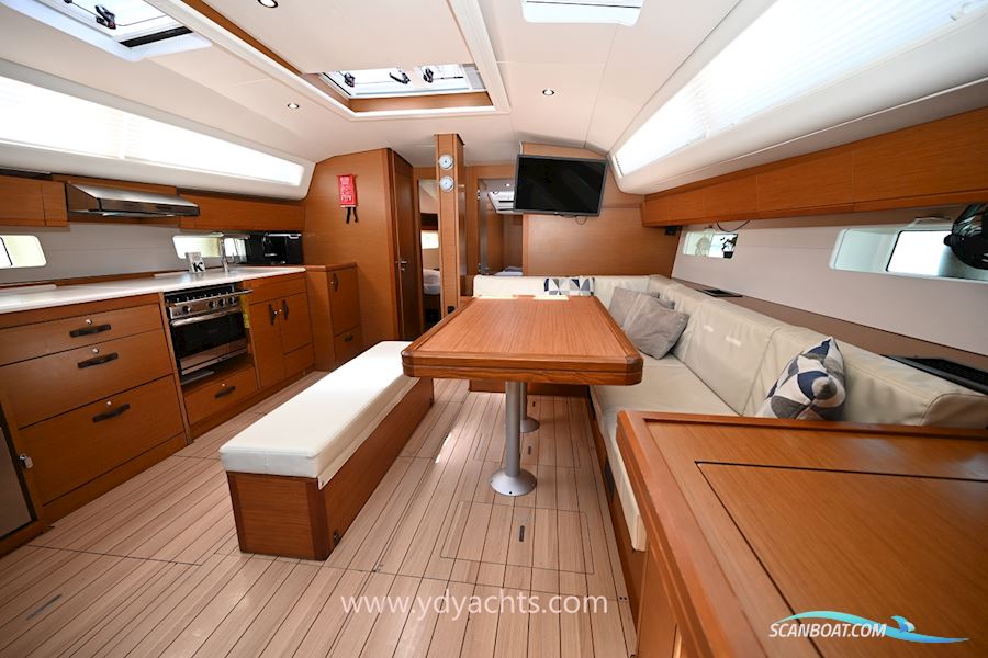 Jeanneau 54