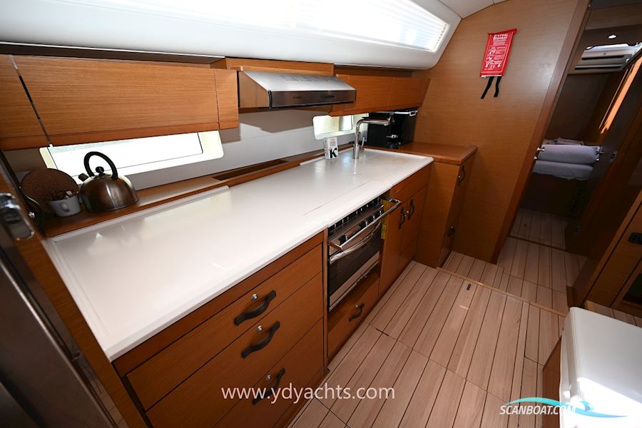 Jeanneau 54