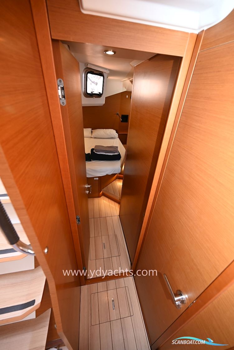 Jeanneau 54