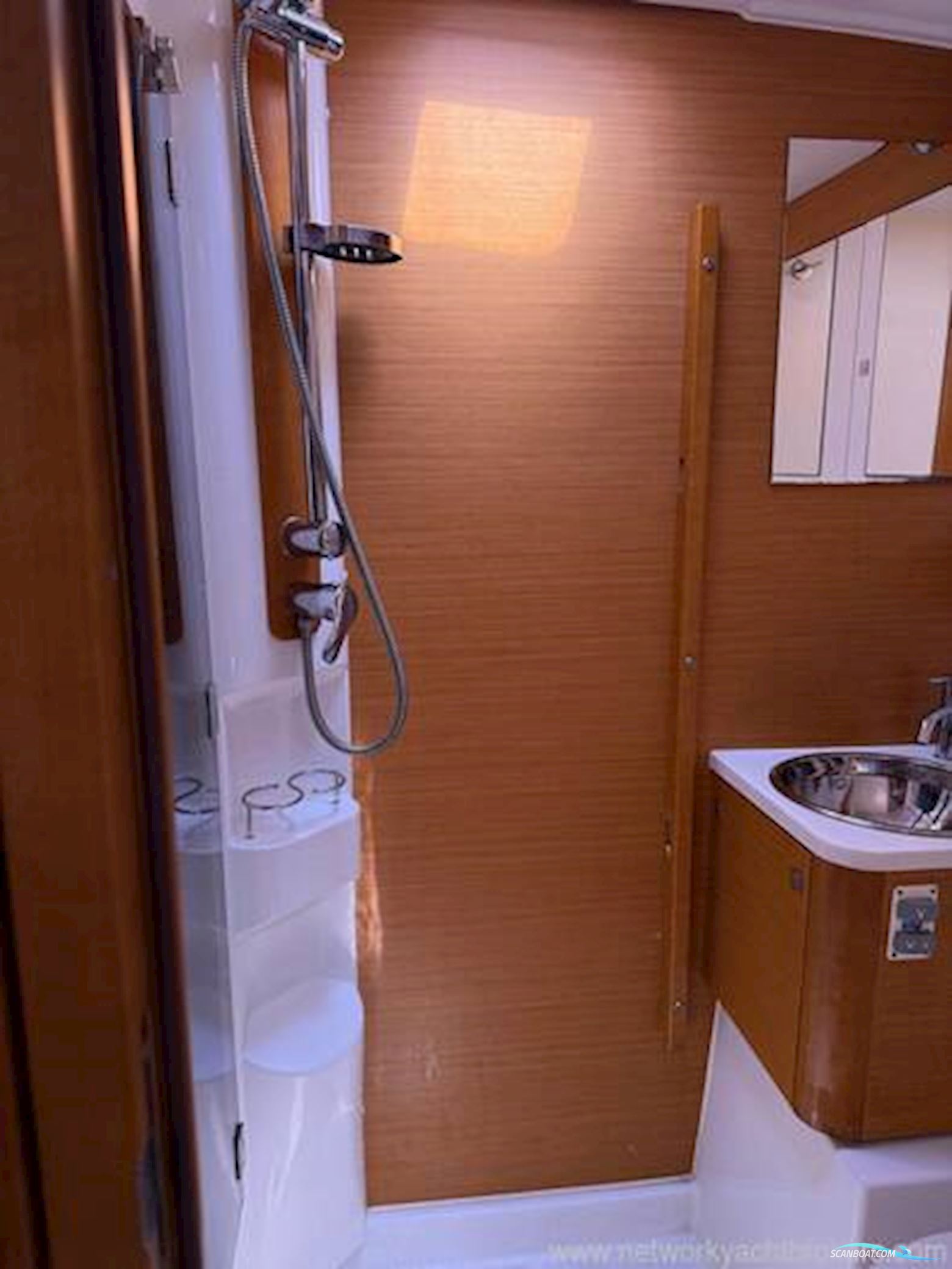Jeanneau 57