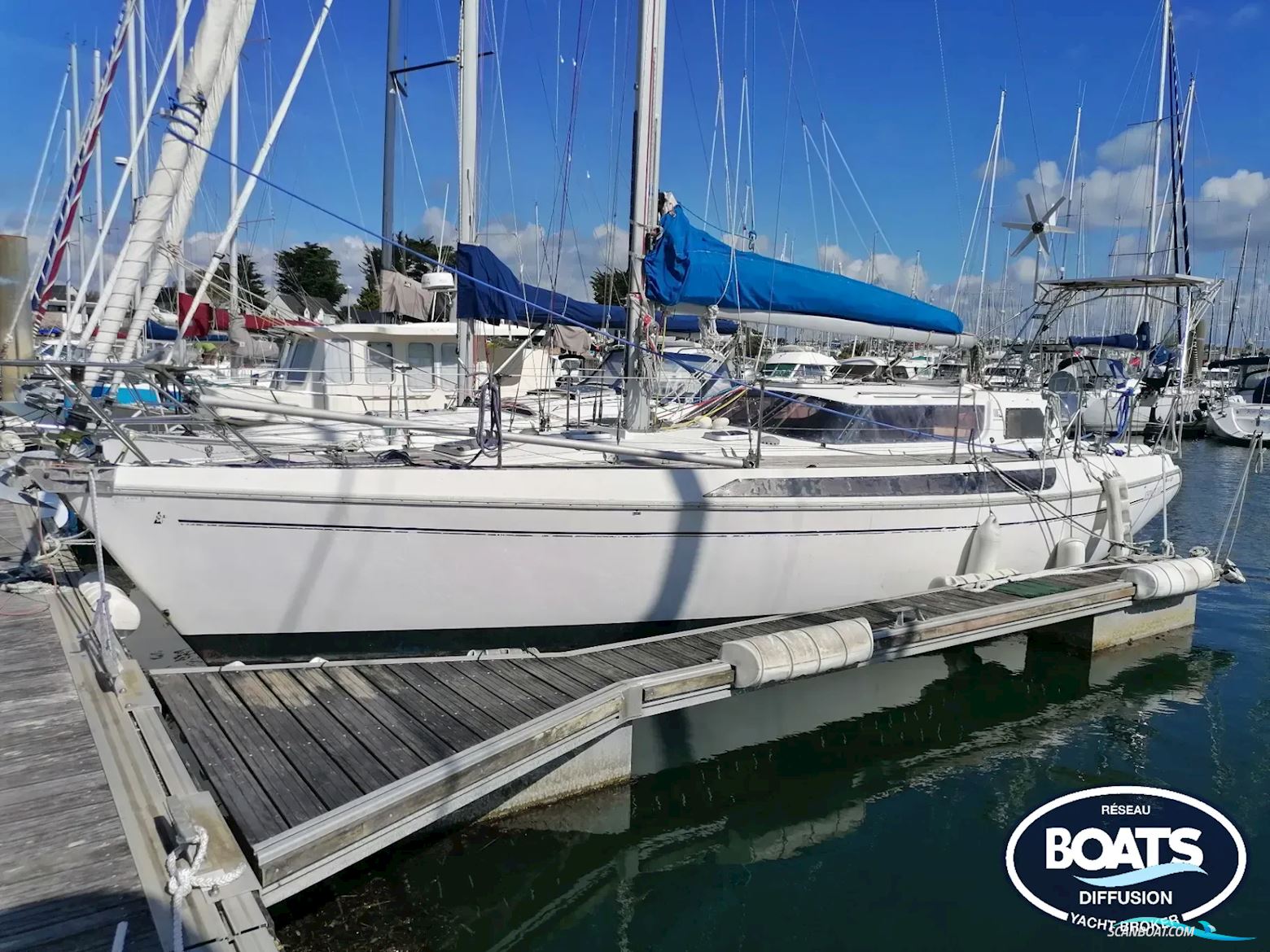 Jeanneau Espace 1100 Sailingboat 1988, with Volvo Penta engine, France