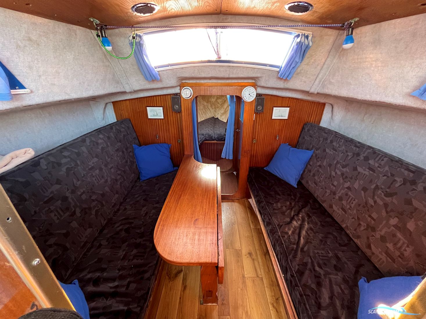 Jeanneau Folie Douce