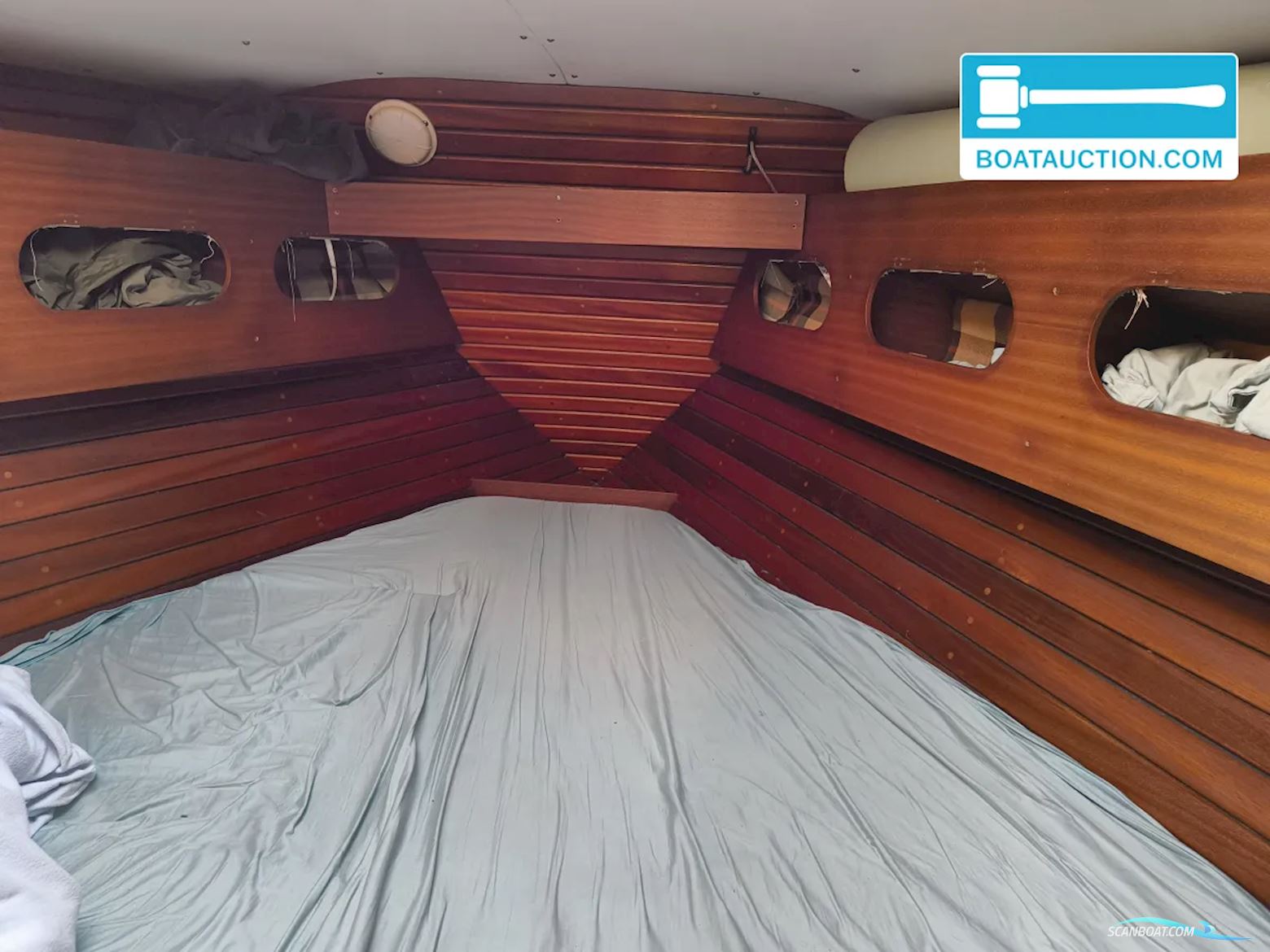 Jeanneau Gin Fizz Ketch