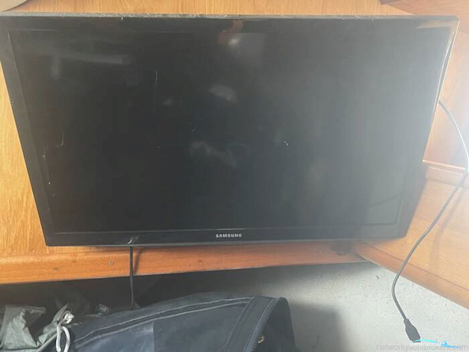 Jeanneau Olympic Sea 42 Sun Legend Hull