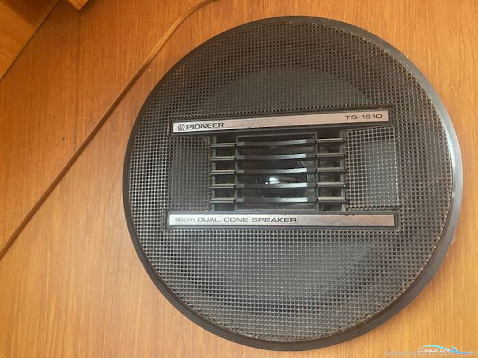 Jeanneau Olympic Sea 42 Sun Legend Hull