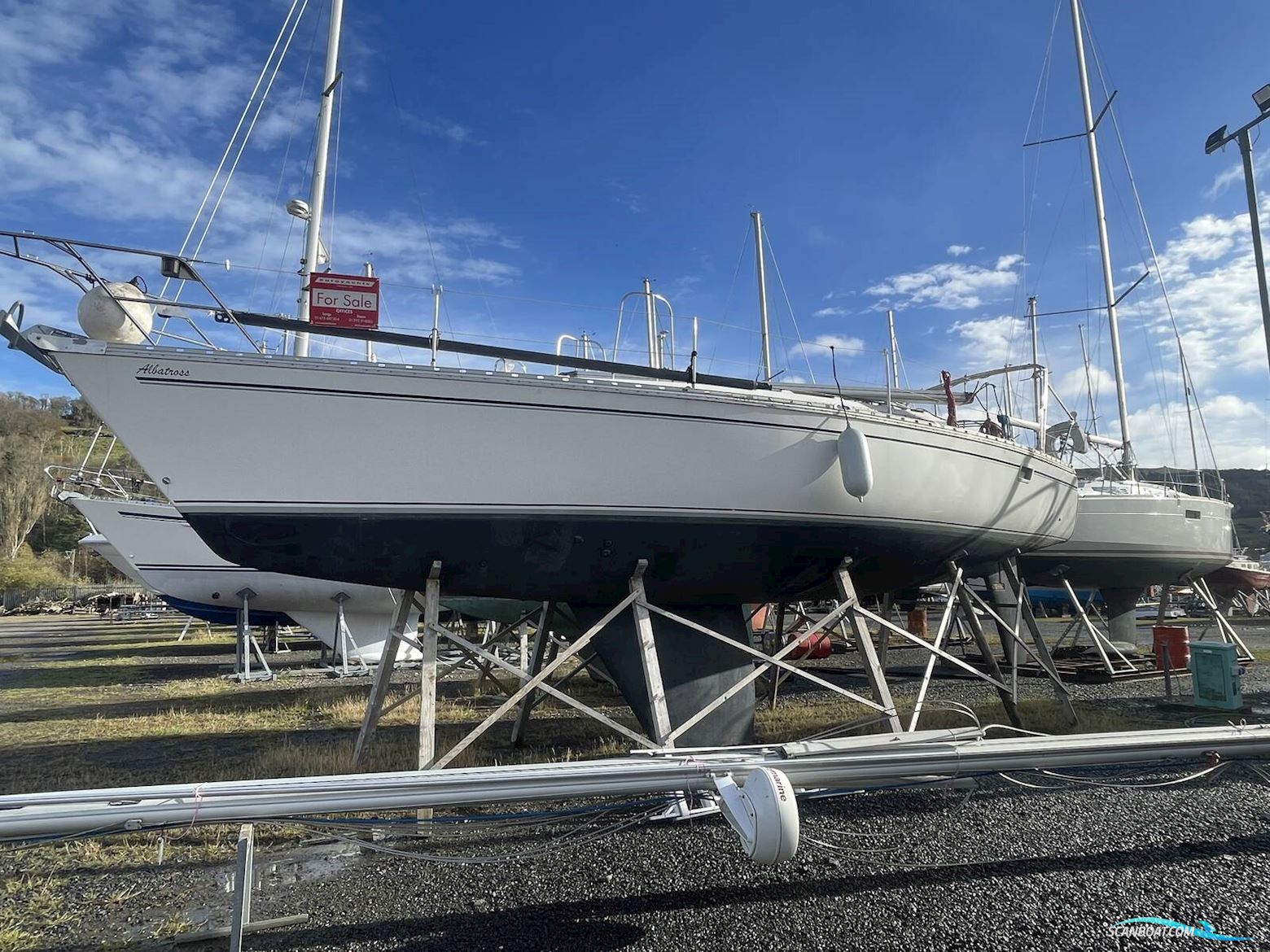 Jeanneau Olympic Sea 42 Sun Legend Hull Sailingboat 1989, with Perkins engine, United Kingdom