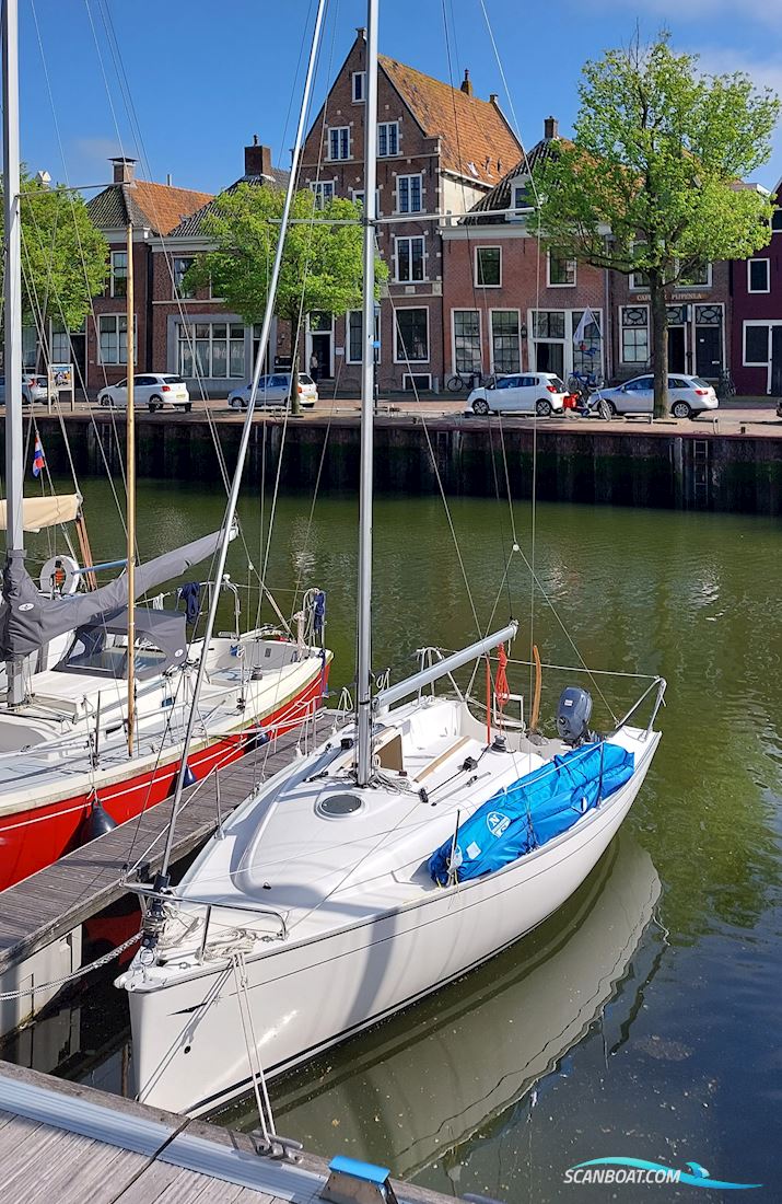Jeanneau Sun 2000 Sailingboat 2008, with Yamaha  engine, The Netherlands