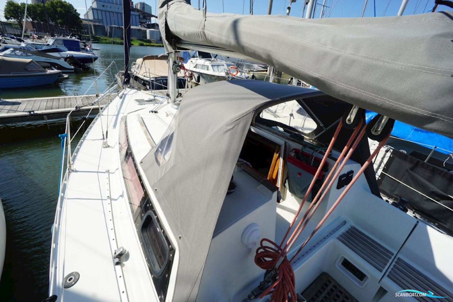 Jeanneau Sun Dream 28