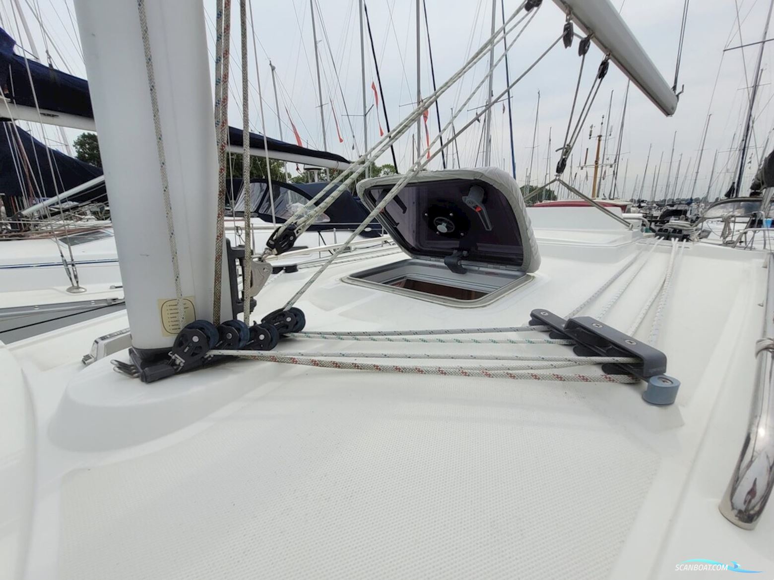 Jeanneau Sun Odyssey 319