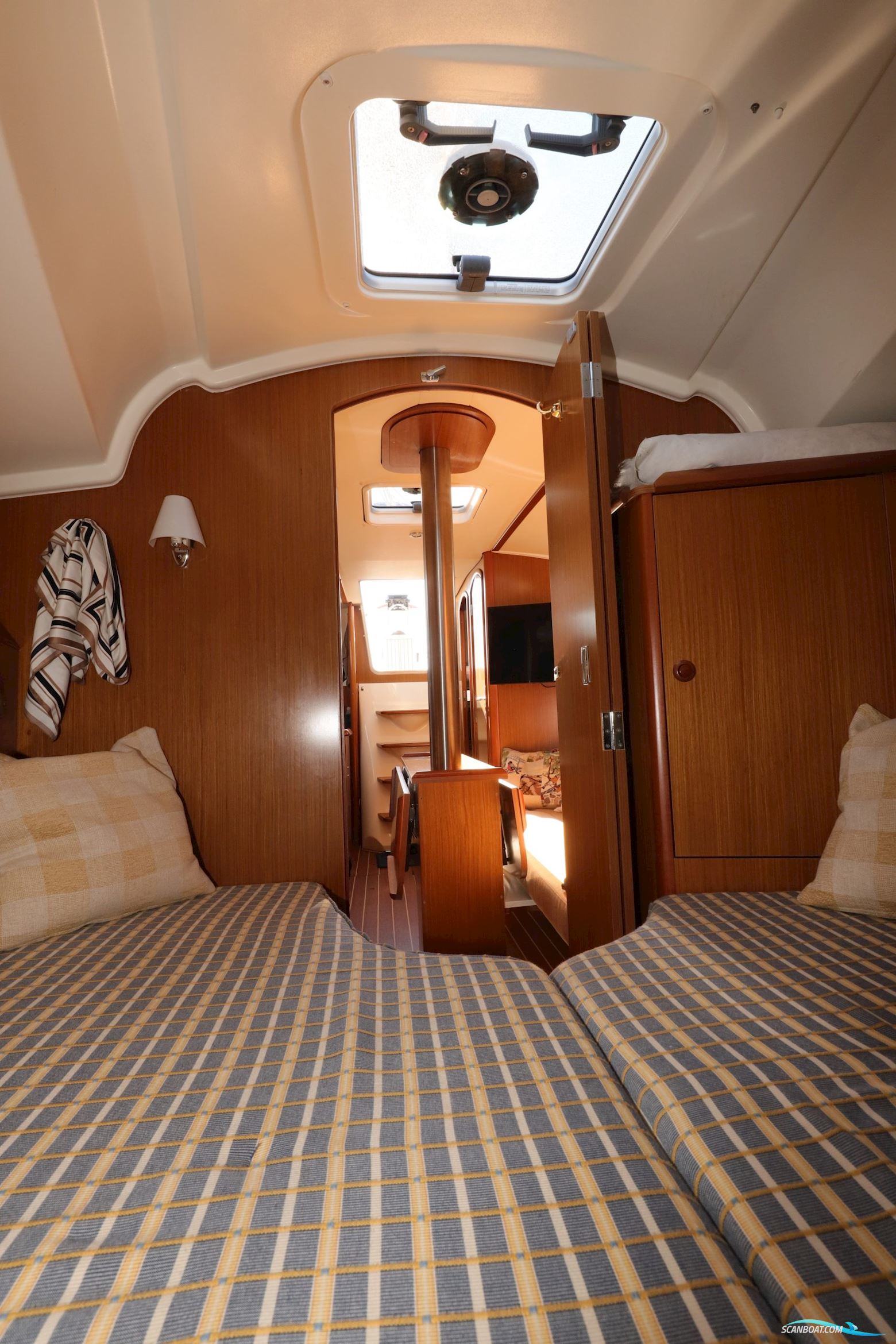 Jeanneau Sun Odyssey 32i Legende