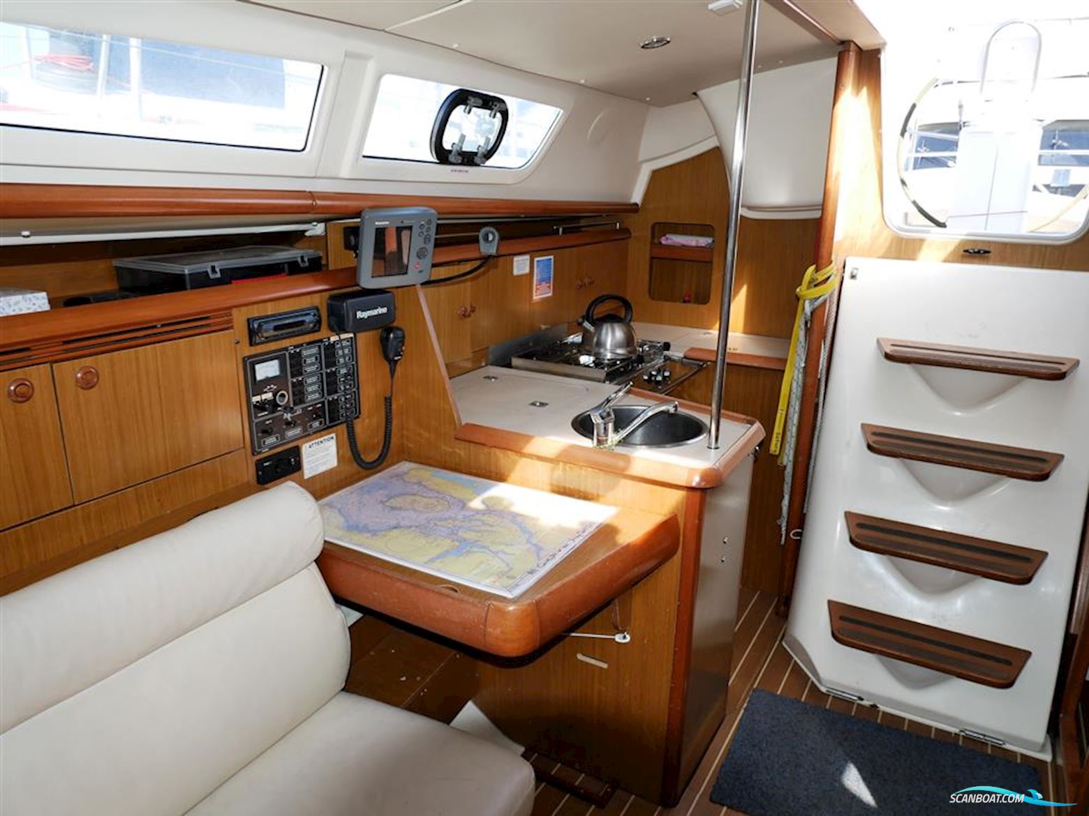 Jeanneau Sun Odyssey 32i