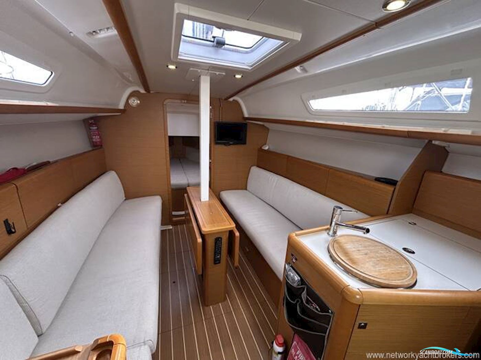 Jeanneau Sun Odyssey 33i