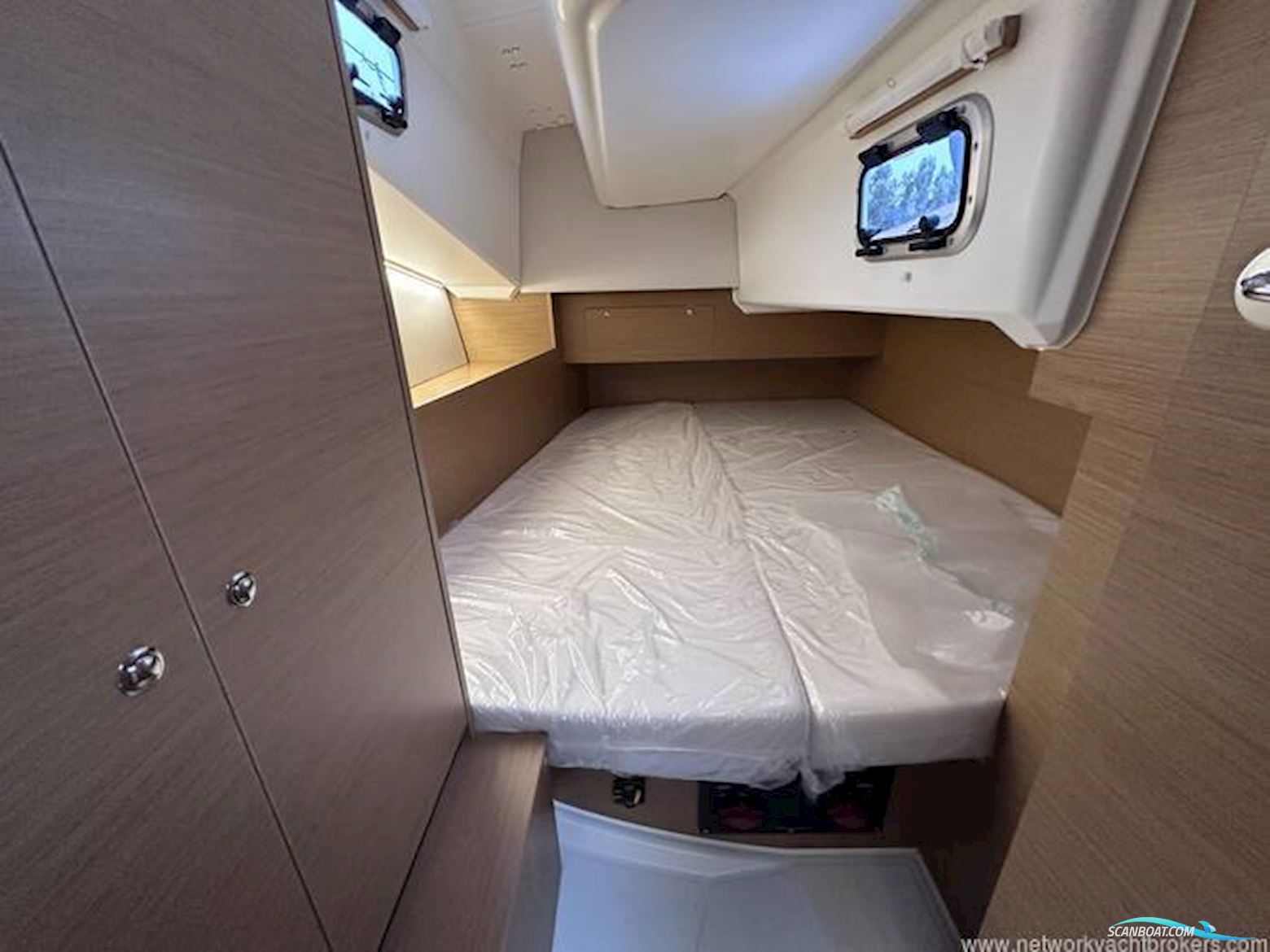 Jeanneau Sun Odyssey 350