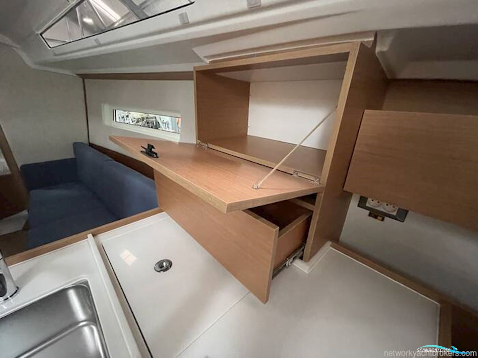 Jeanneau Sun Odyssey 350