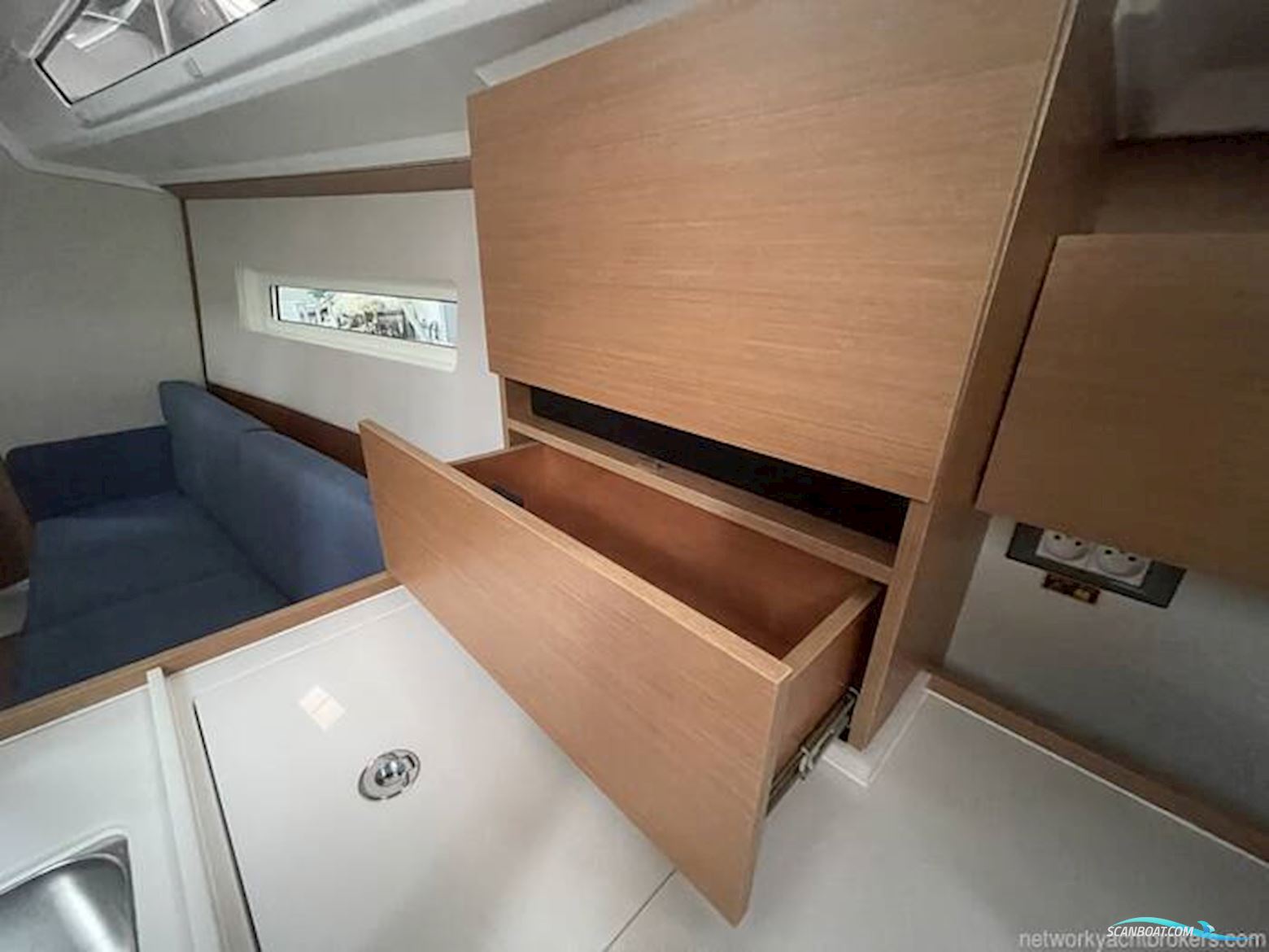 Jeanneau Sun Odyssey 350