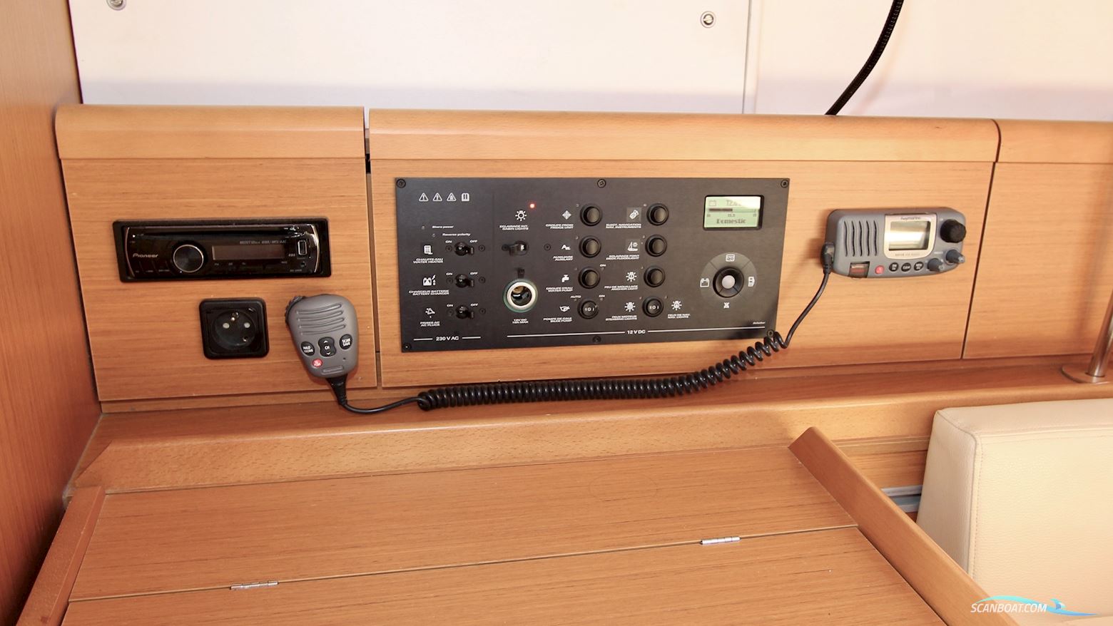 Jeanneau Sun Odyssey 36i