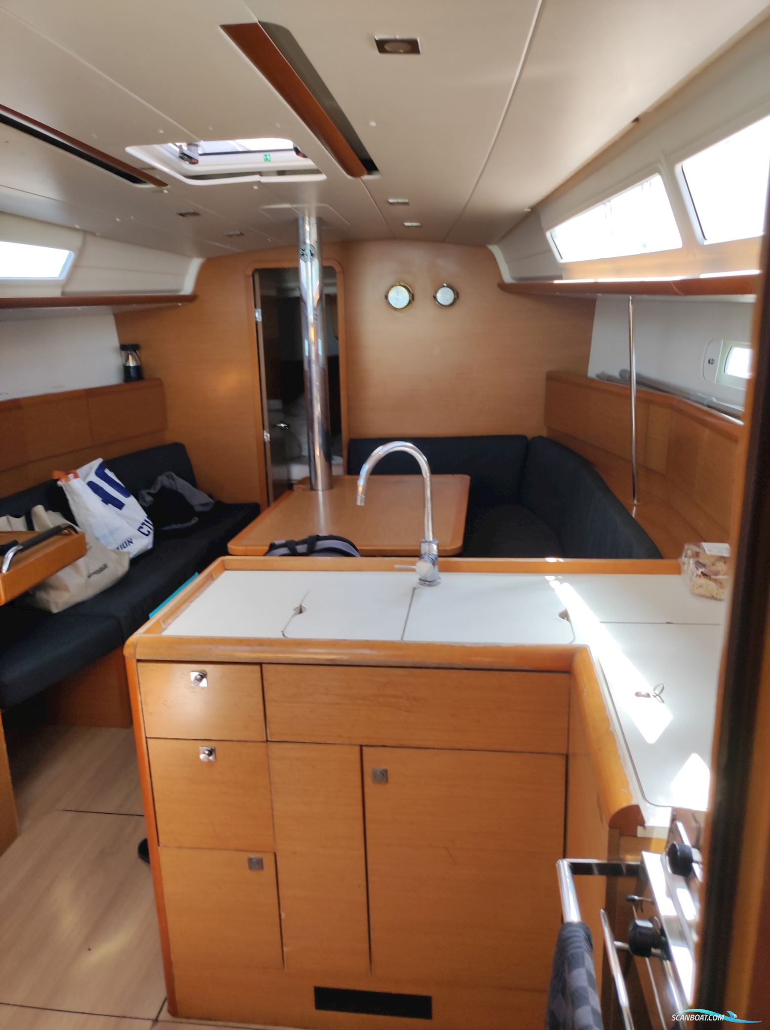Jeanneau Sun Odyssey 379