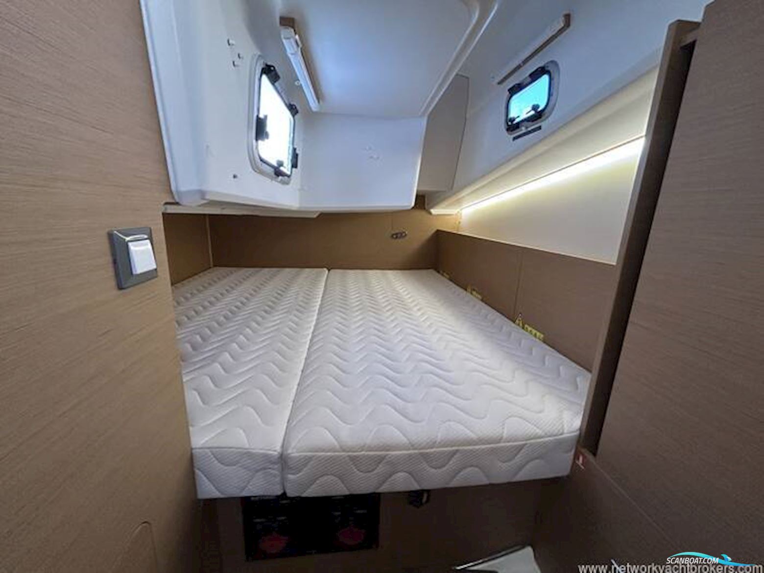 Jeanneau Sun Odyssey 380