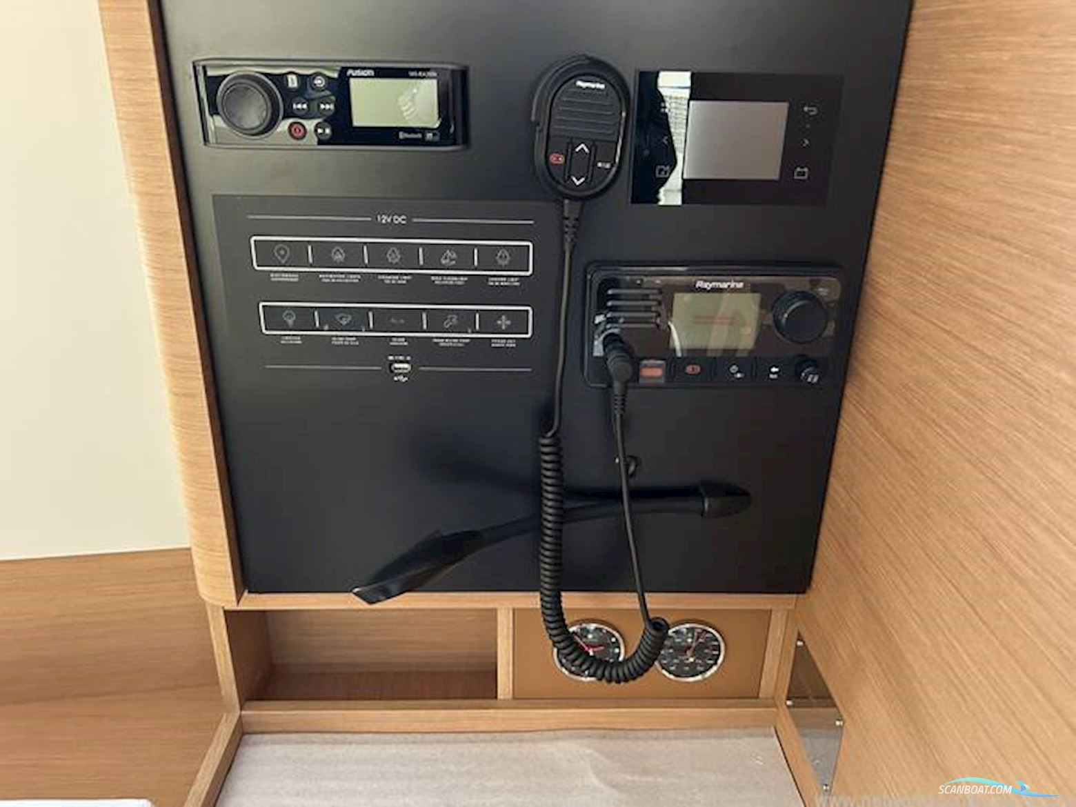 Jeanneau Sun Odyssey 380