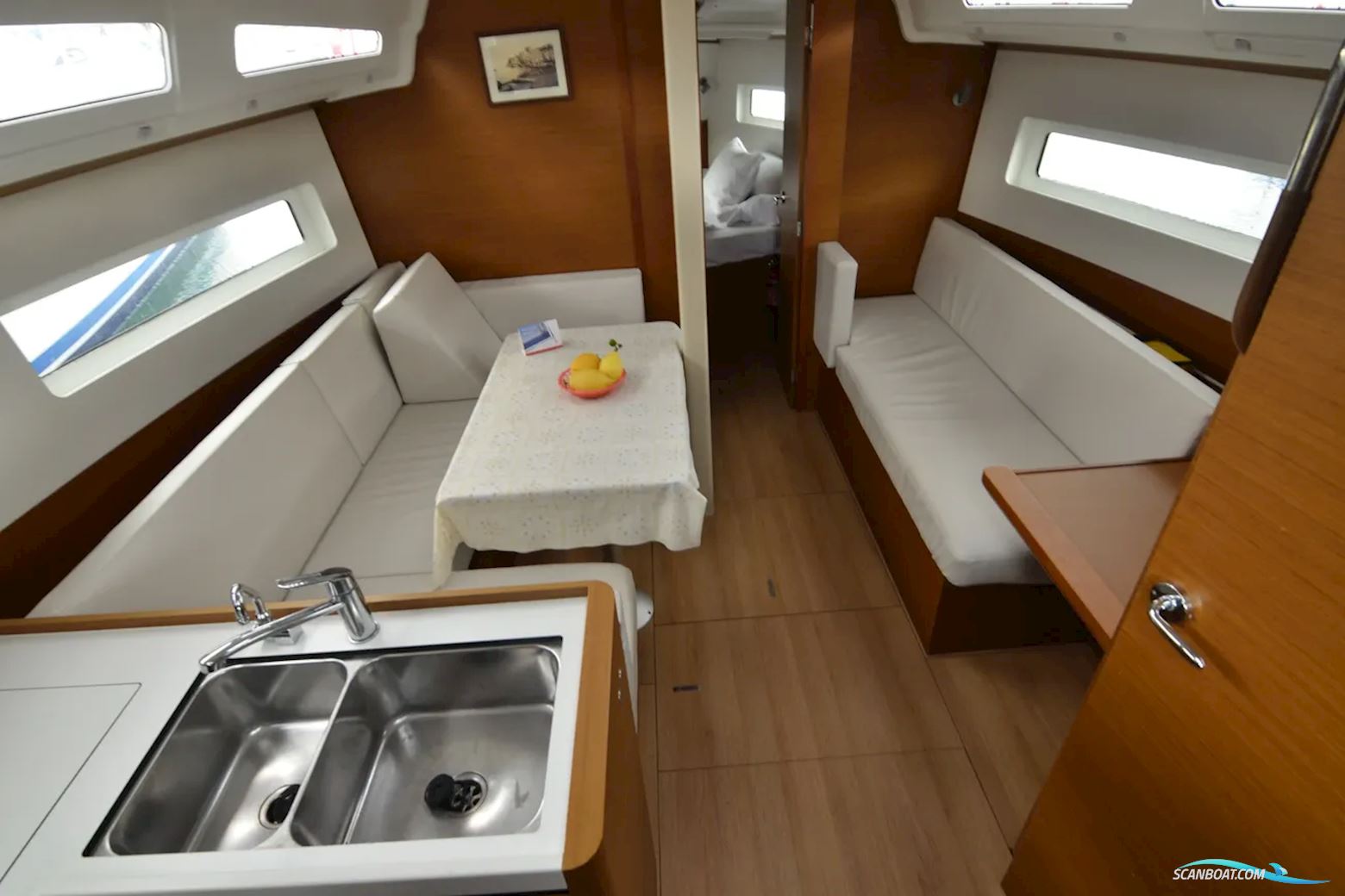 Jeanneau Sun Odyssey 380