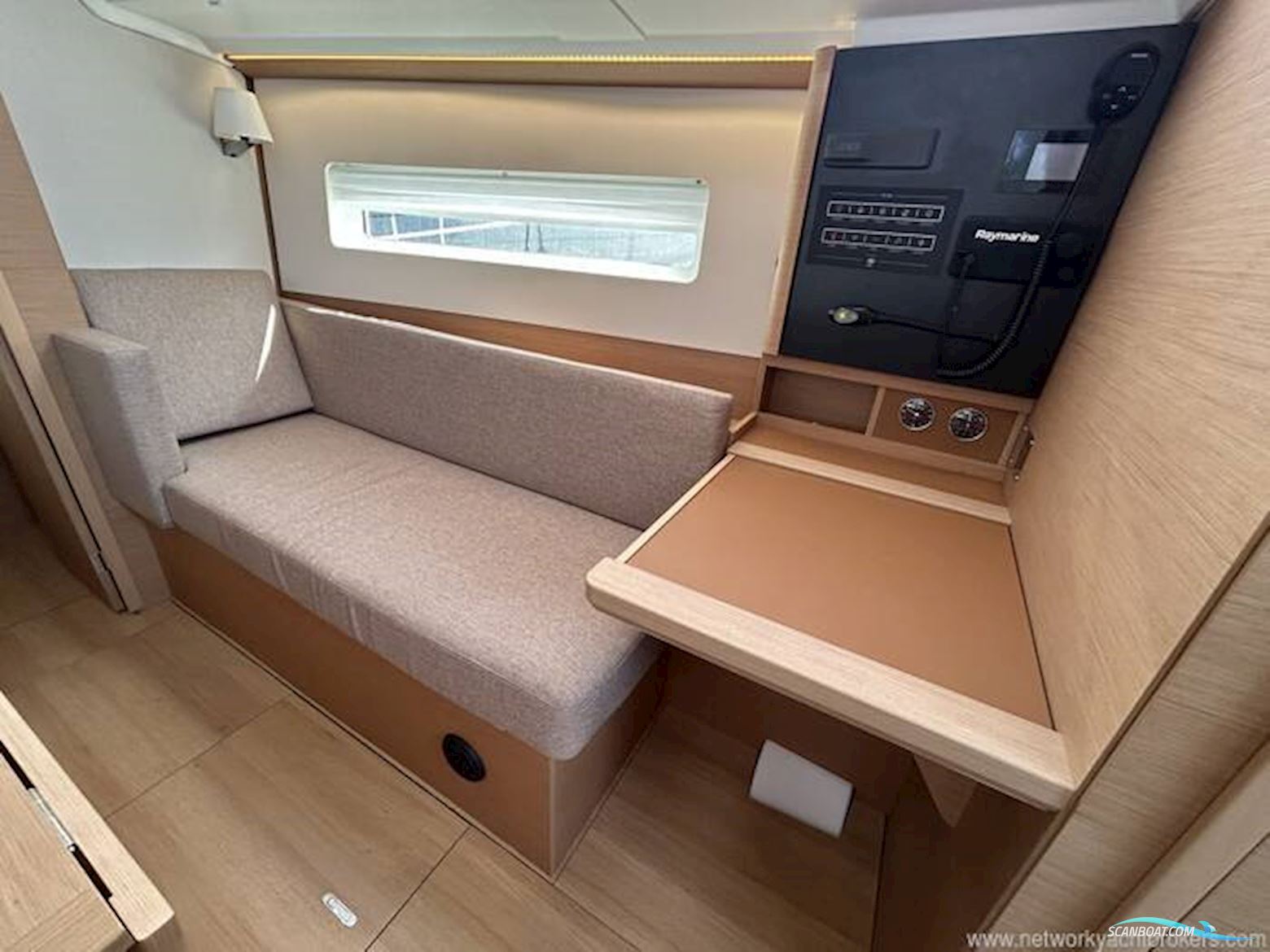Jeanneau Sun Odyssey 380