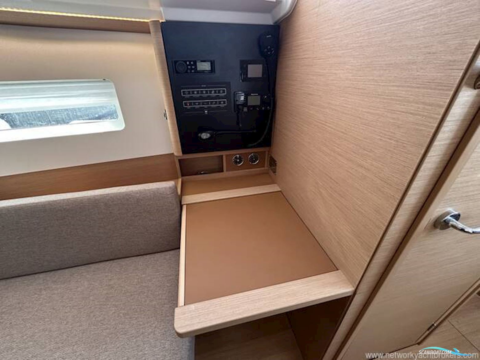 Jeanneau Sun Odyssey 380