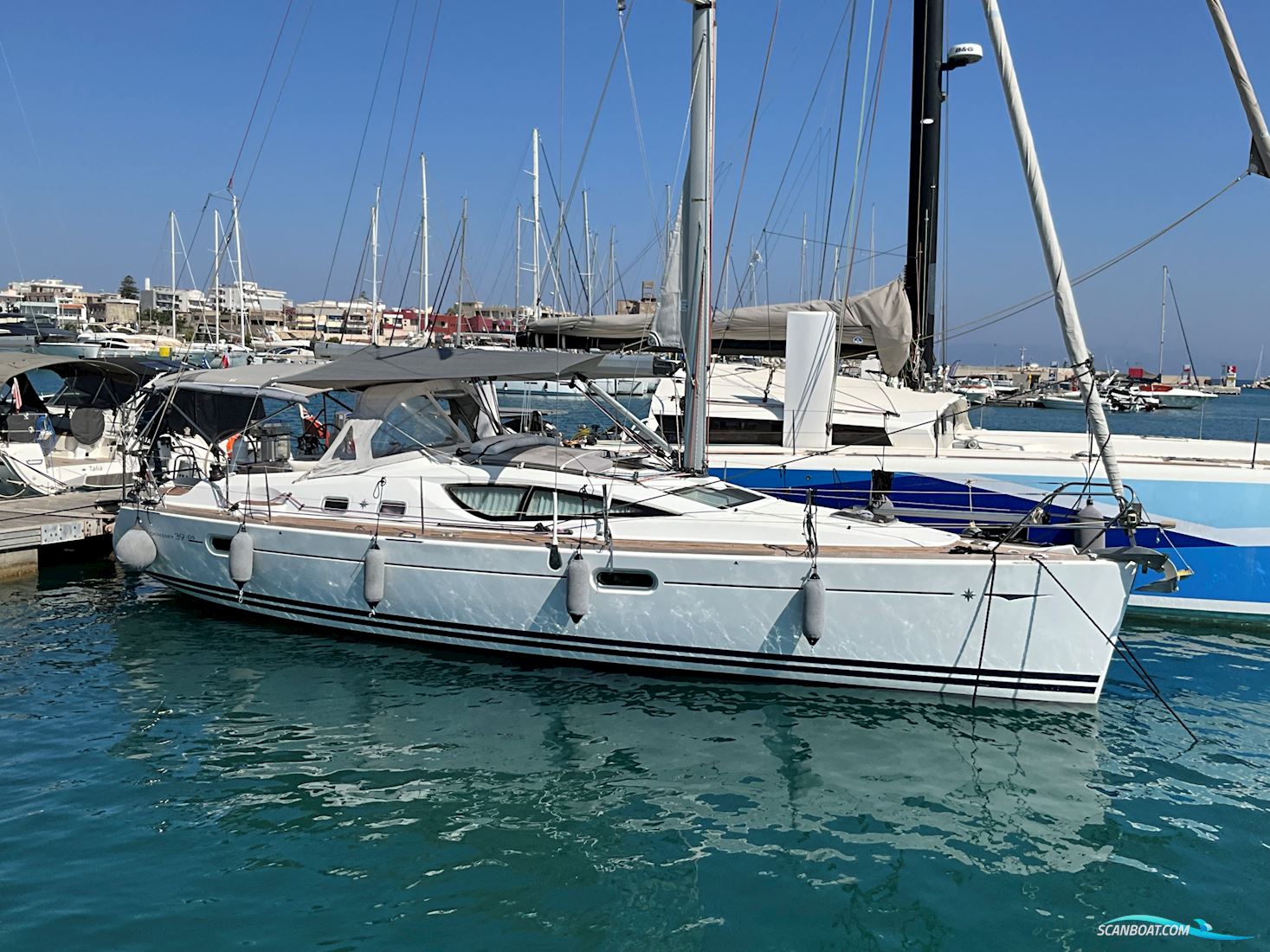 Jeanneau Sun Odyssey 39 DS Sailingboat 2007, with Yanmar 3JH4E engine, Greece