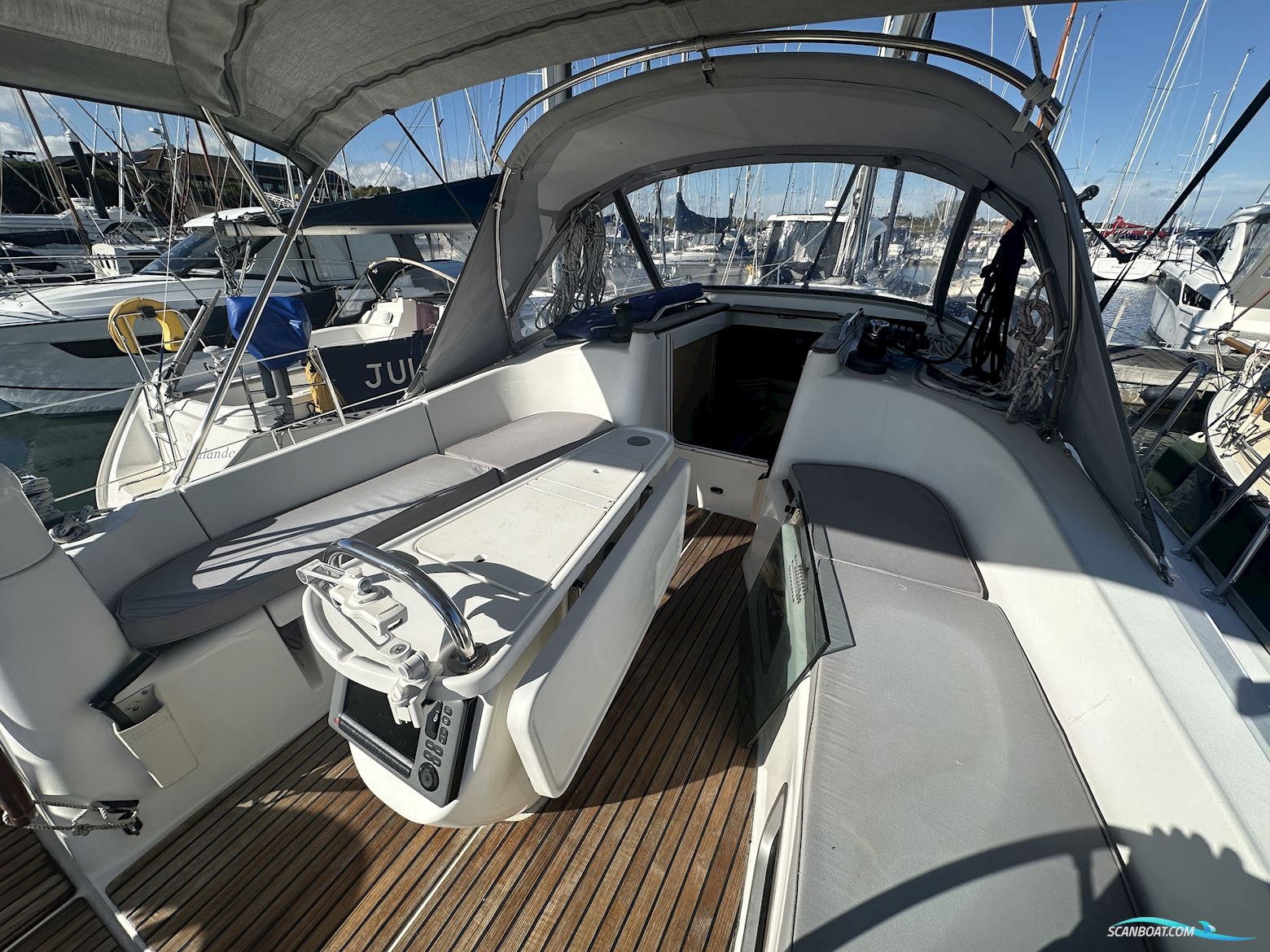 Jeanneau Sun Odyssey 39 DS