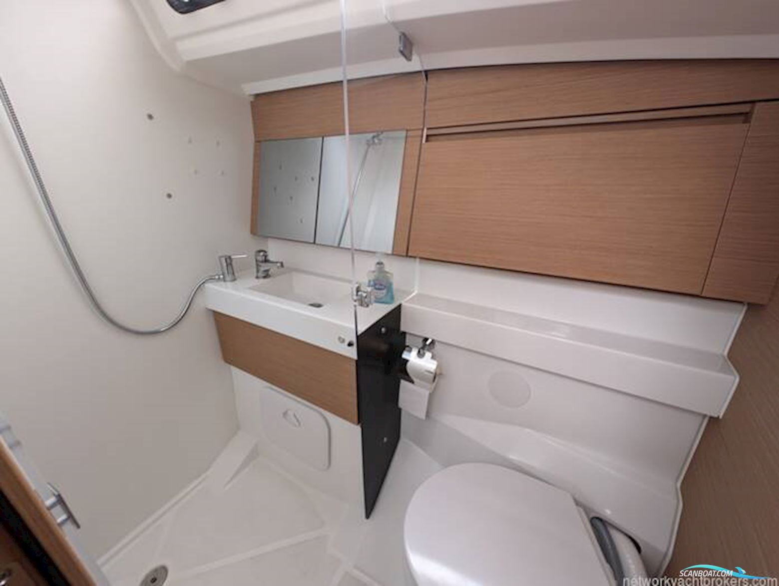 Jeanneau Sun Odyssey 410