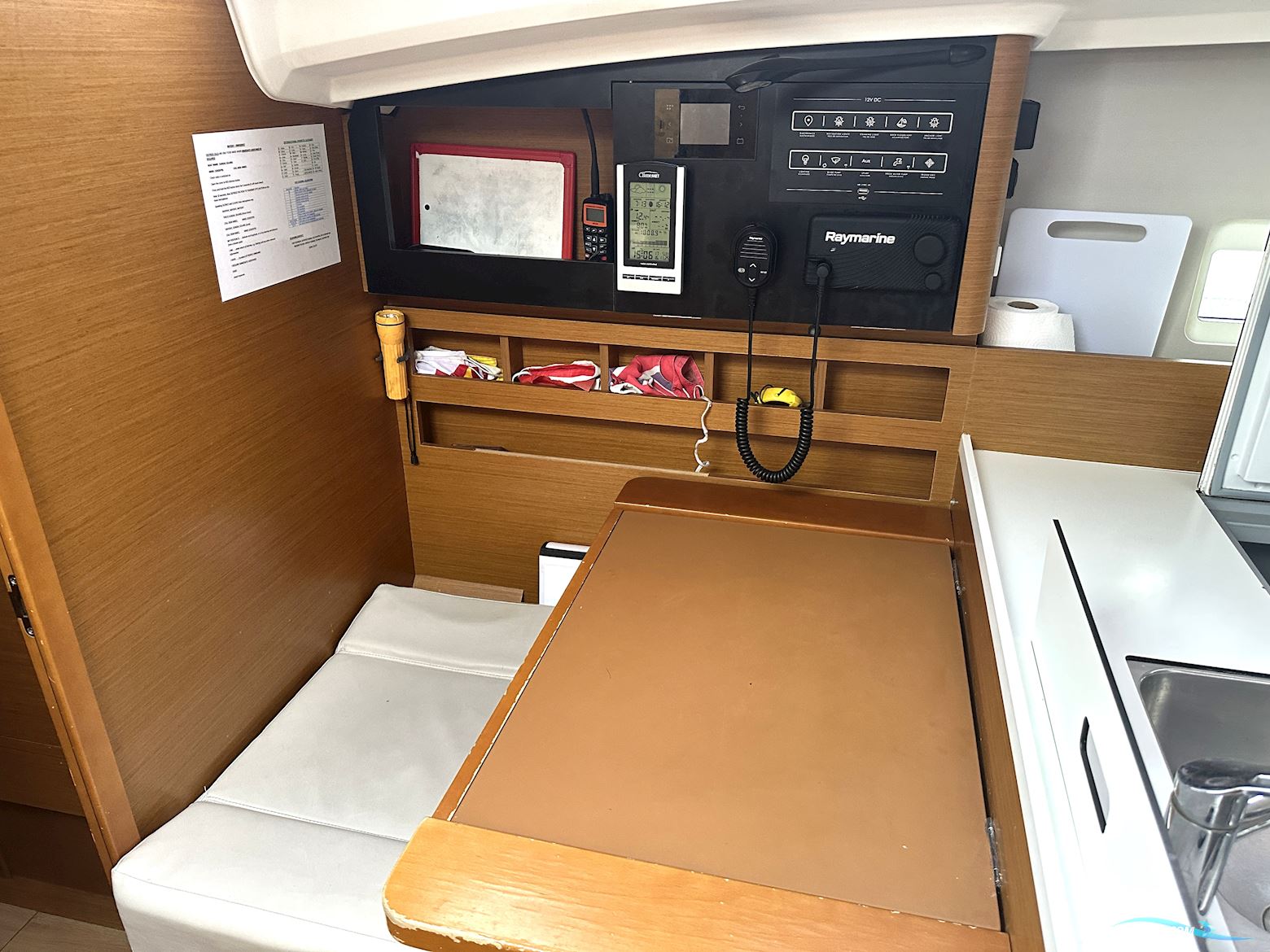 Jeanneau Sun Odyssey 410