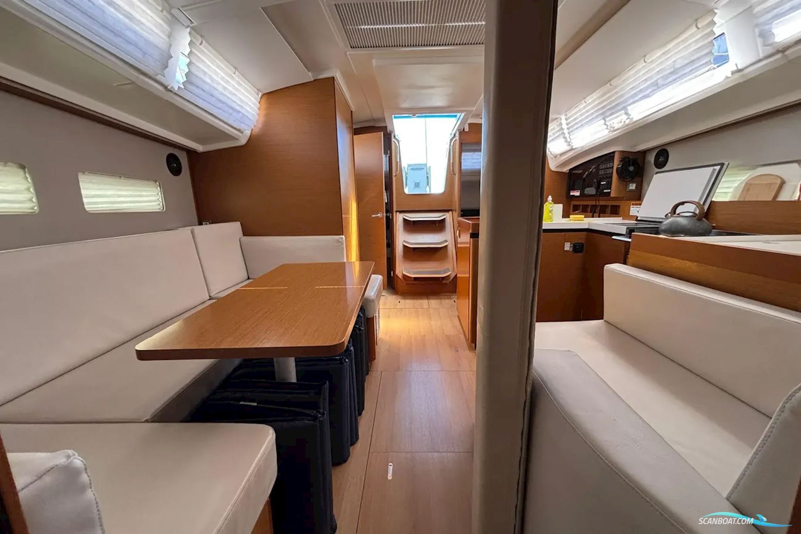 Jeanneau Sun Odyssey 410