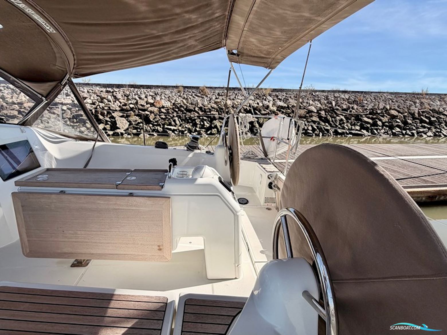 Jeanneau Sun Odyssey 410