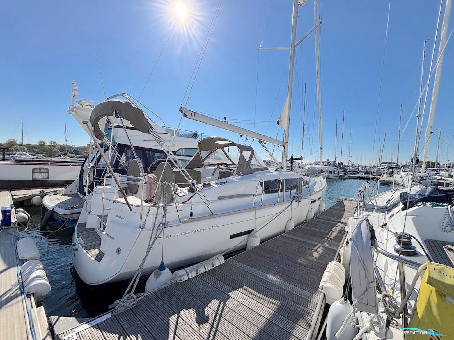 Jeanneau Sun Odyssey 41DS Sailingboat 2014, with Yanmar engine, United Kingdom