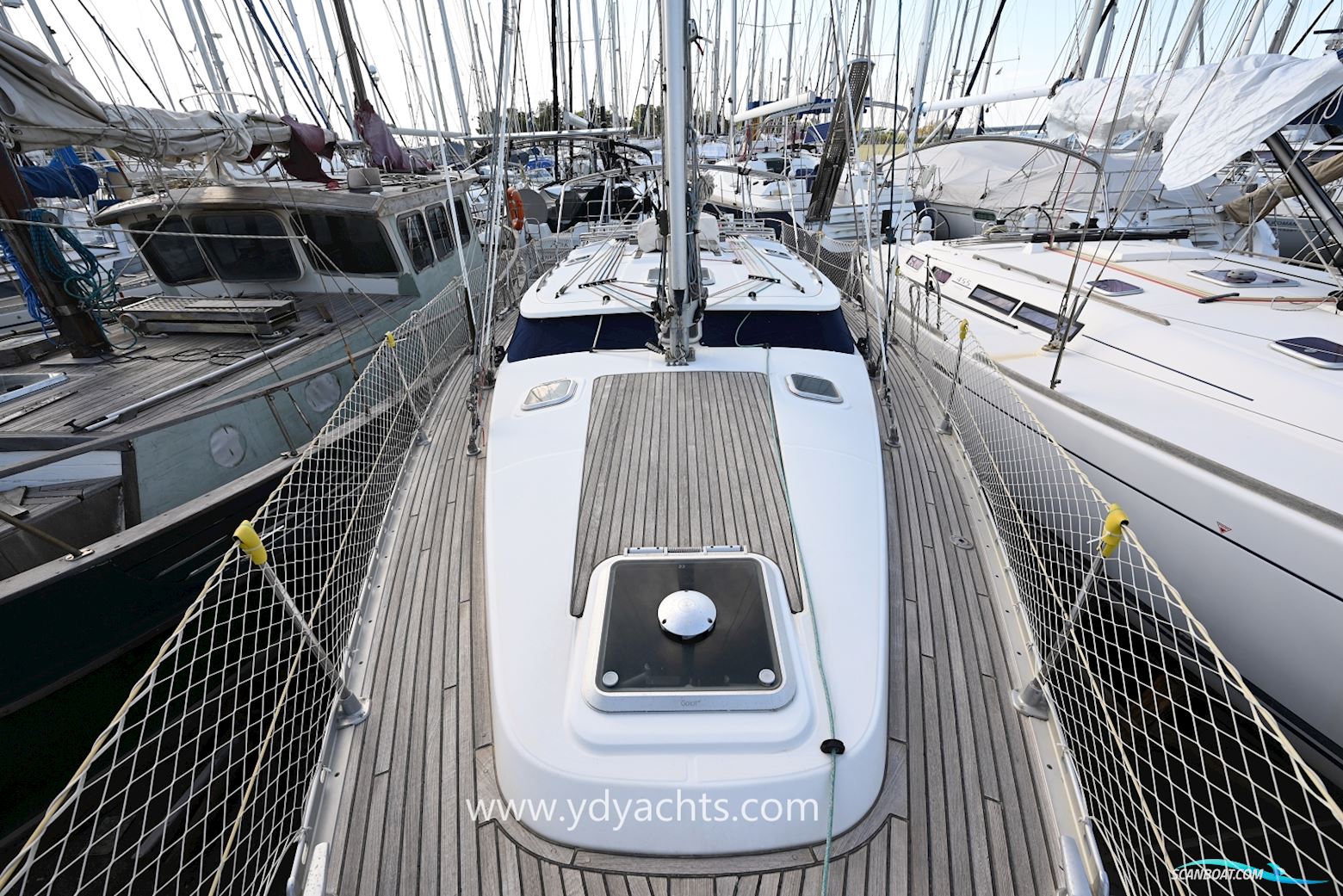 Jeanneau Sun Odyssey 43 DS Legende