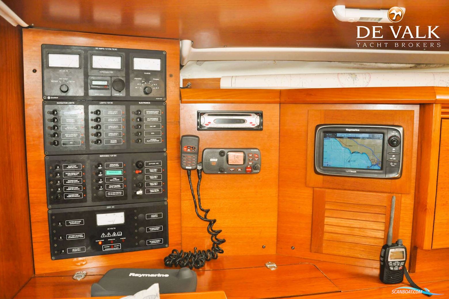 Jeanneau Sun Odyssey 43