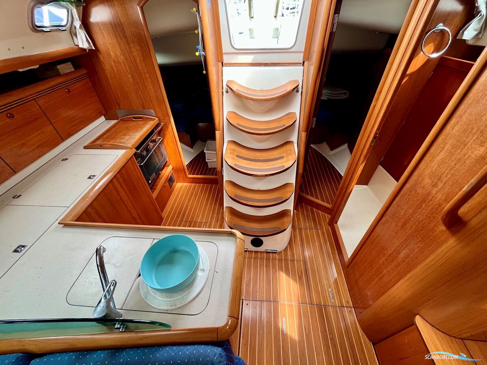 Jeanneau Sun Odyssey 43