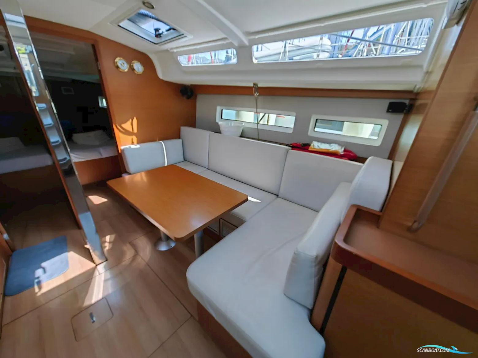 Jeanneau Sun Odyssey 440