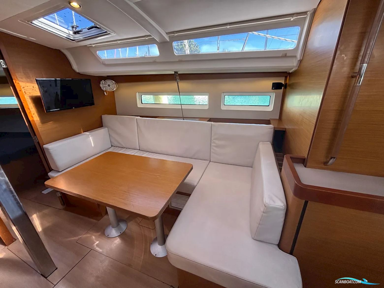 Jeanneau Sun Odyssey 440
