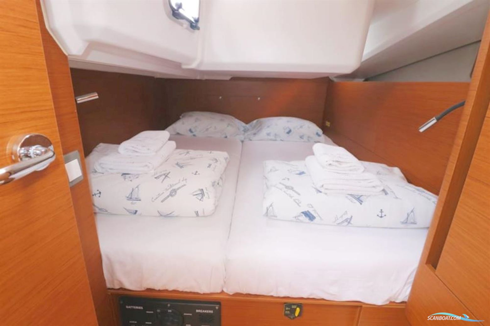 Jeanneau Sun Odyssey 440